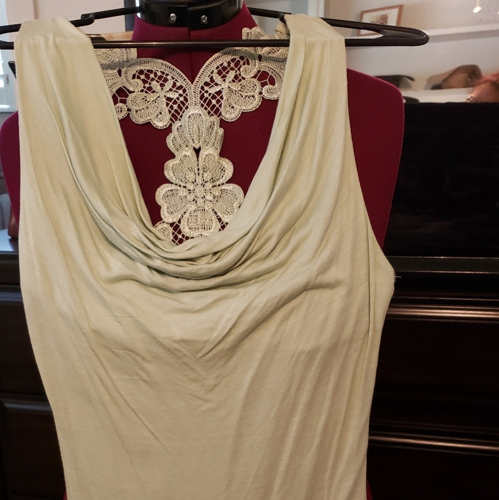 Ladies top
